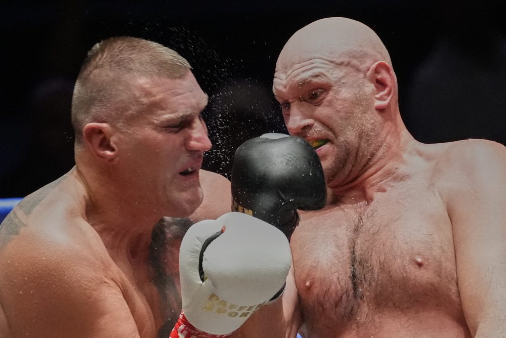 Fury zdolal v Thajsku poľského veterána Wacha