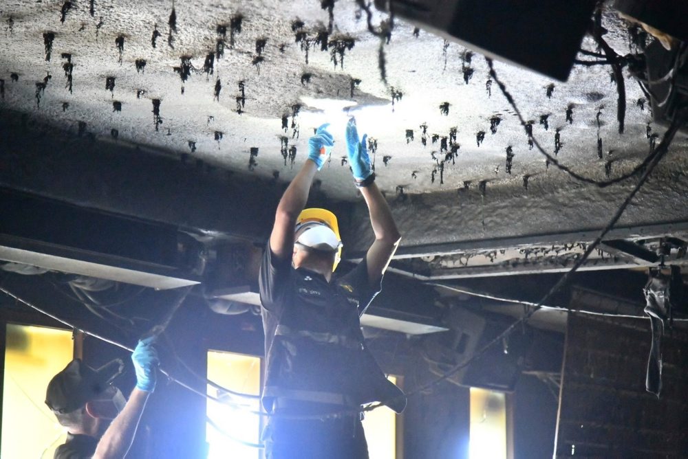 Požiar v bare v thajskom Bangkoku si vyžiadal najmenej 27 obetí