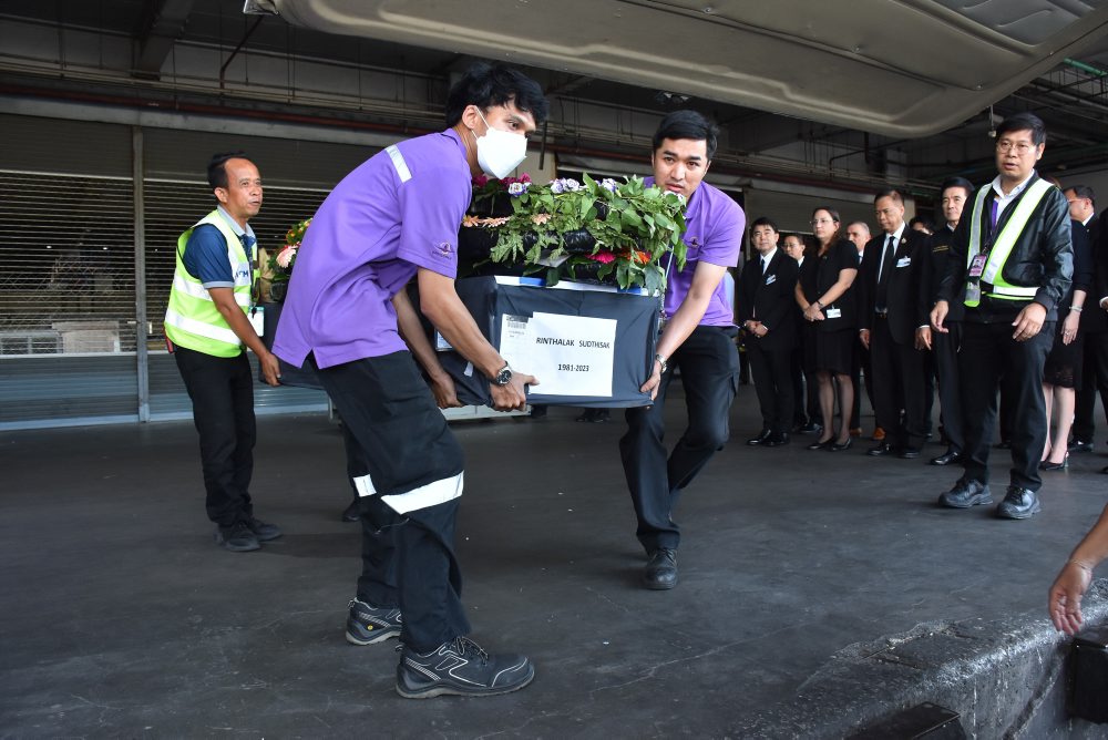 Pozostatky posledného thajského rukojemníka repatriovali do Bangkoku