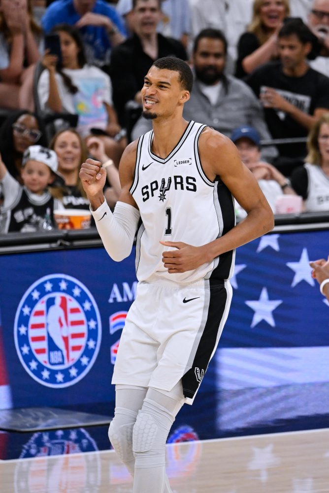 San Antonio Spurs - Oklahoma City Thunder