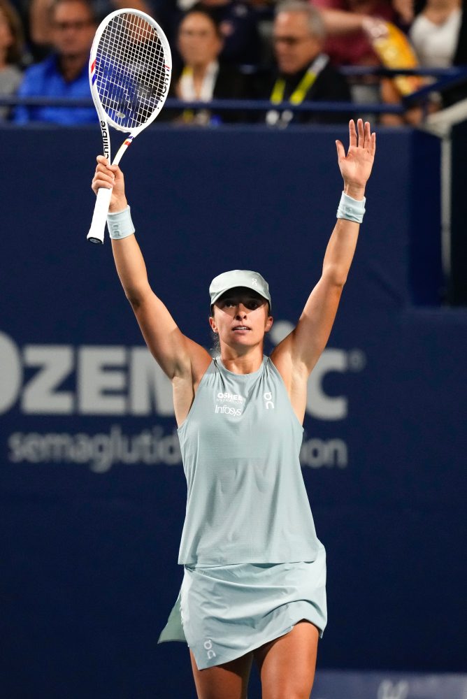 Semifinále turnaja WTA 1000: Iga Swiateková - Elina Svitolinová