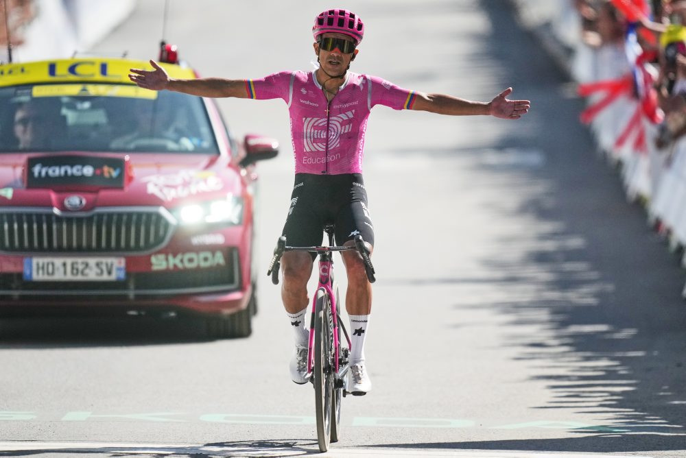 Ekvádorčan Richard Carapaz z úniku triumfoval v 18. etape cyklistických pretekov Tour de France