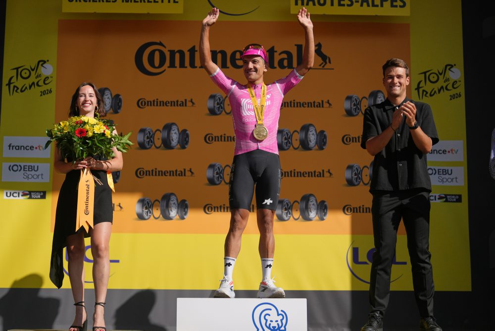 Ekvádorčan Richard Carapaz z úniku triumfoval v 18. etape cyklistických pretekov Tour de France