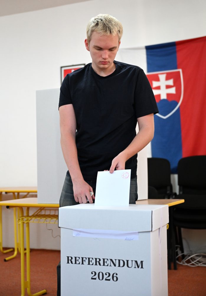 Referendum o zrušení doživotnej renty a obnove Úradu špeciálnej prokuratúry a Národnej kriminálnej agentúry