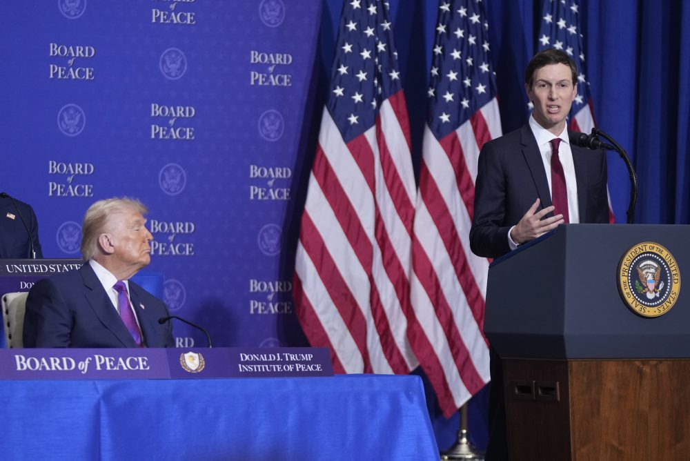 Veľvyslanec USA Kushner môže prísť o prístup k ministrom francúzskej vlády
