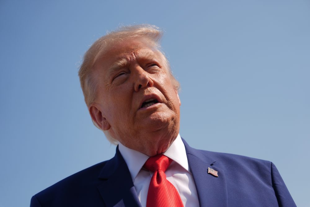 Trump: USA zničia most či elektráreň v Iráne vždy, keď zaútočí na loď v Hormuze