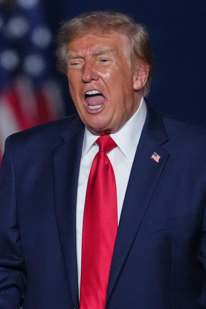 USA: Demonštranti narušili Trumpov míting v Texase