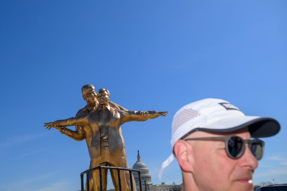 Vo Washintone pribudla nová satirická socha 