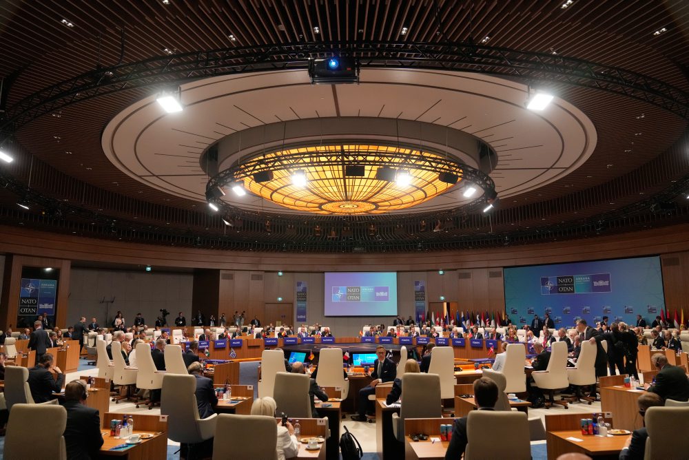 Summit NATO v Ankare 