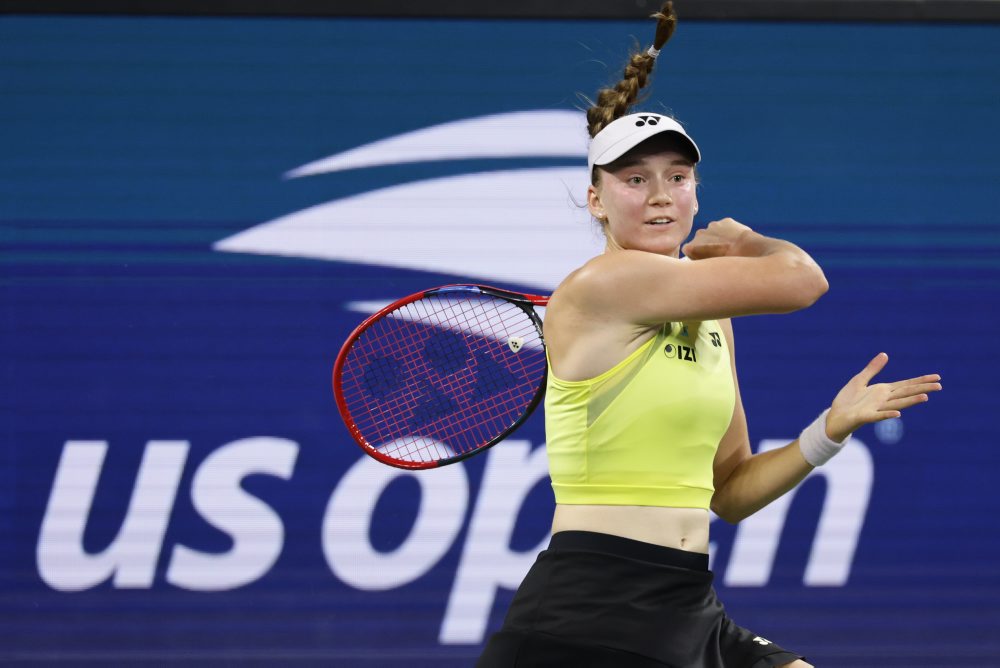 2. kolo ženskej dvojhry: Jelena Rybakinová - Jessica Bouzasová Maneirová 