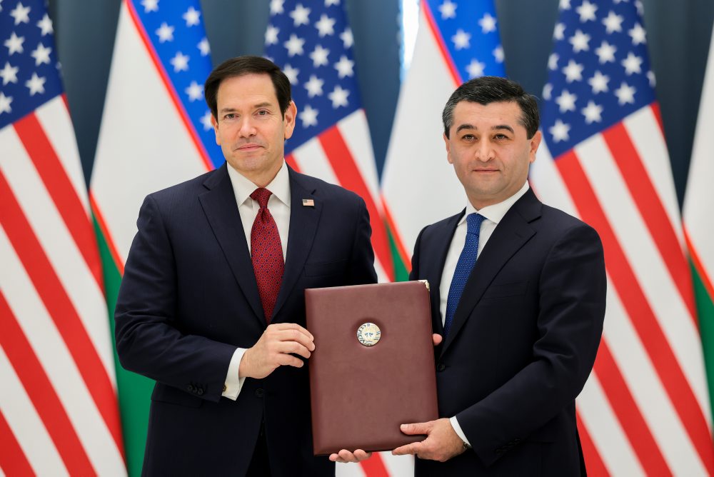 Rubio v Uzbekistane