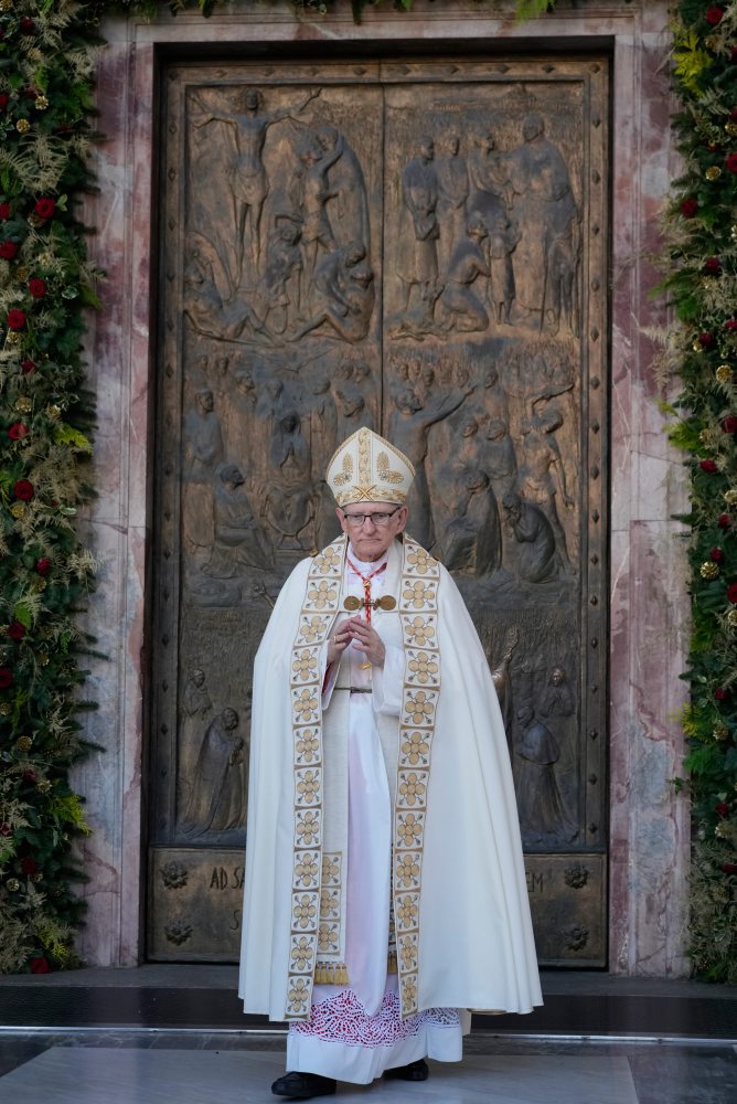 Zatvorenie Svätej brány v Bazilike sv. Pavla za hradbami v Ríme
