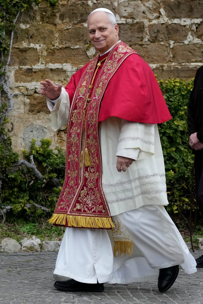 Pápež Lev XIV. požehnal mozaiku Panny Márie a sochu sv. Rose z Limy vo Vatikánskych záhradách 