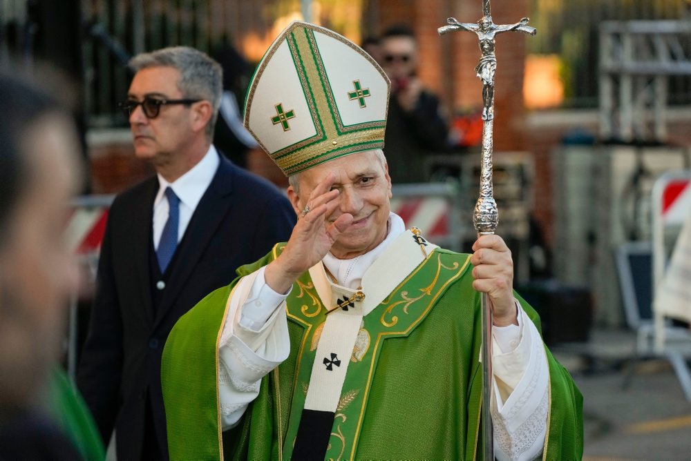 Pápež Lev XIV. na návšteve v Kostole Panny Márie Kráľovnej pokoja