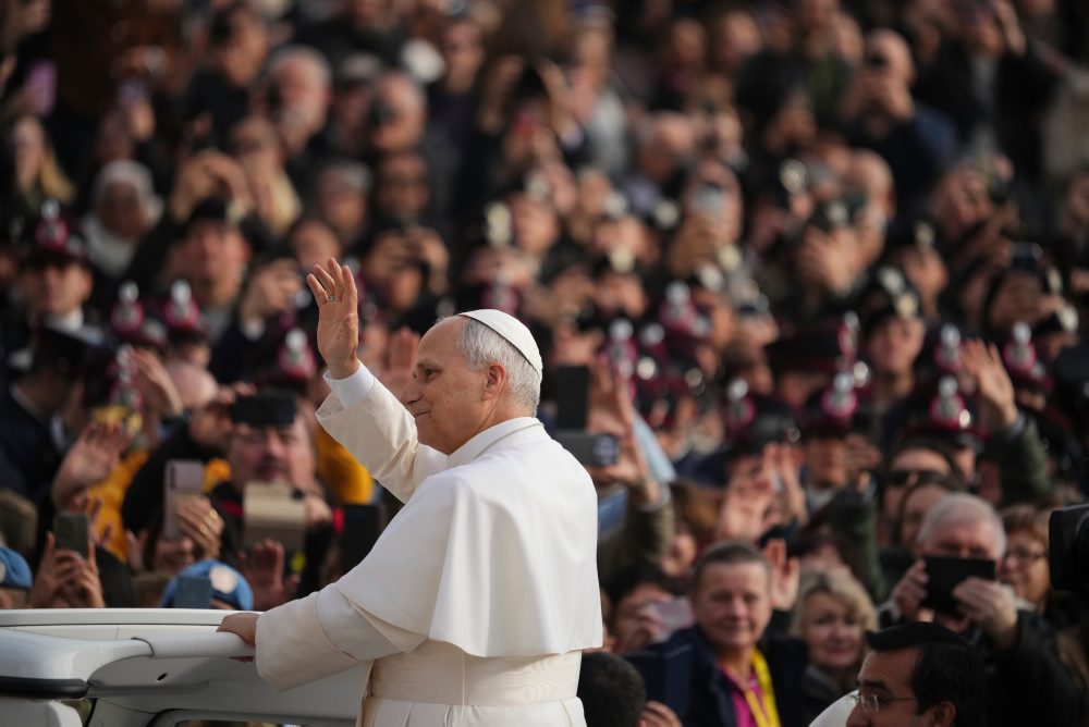 Generálna audiencia pápeža Leva XIV. na Námestí svätého Petra vo Vatikáne