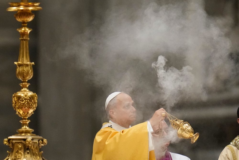 Lev XIV. odslúžil prvú polnočnú omšu svojho pontifikátu