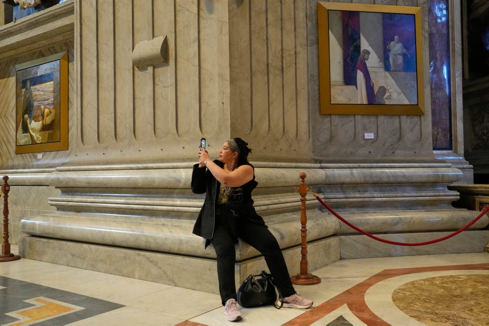 Inaugurácia novej Krížovej cesty v Bazilike sv. Petra vo Vatikáne