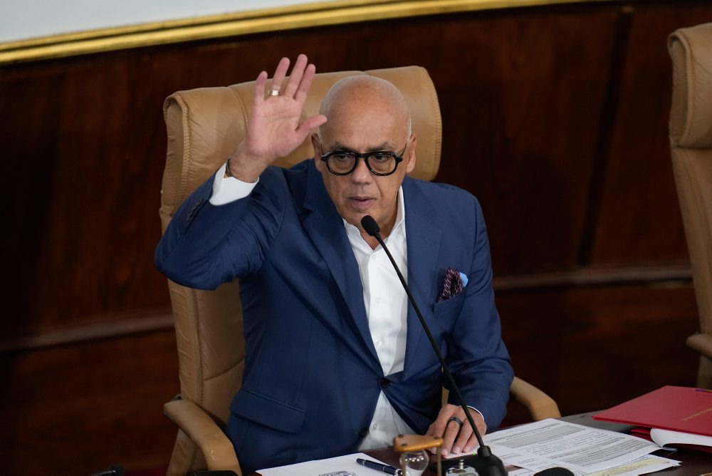 Venezuela: Predsedom parlamentu je opäť Rodríguez, brat dočasnej prezidentky