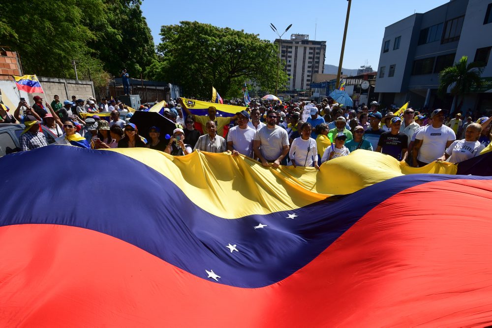 Tisíce Venezuelčanov demonštrovali za slobodu a prepustenie politických väzňov