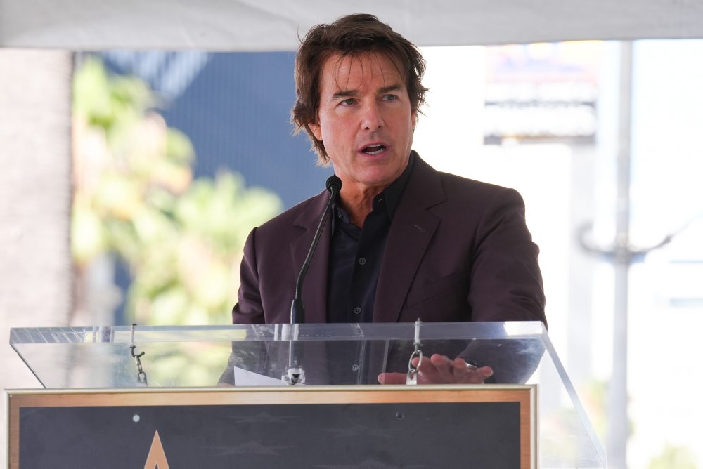 Na záverečnom ceremoniáli MS vo futbale by mal vystúpiť aj Tom Cruise 