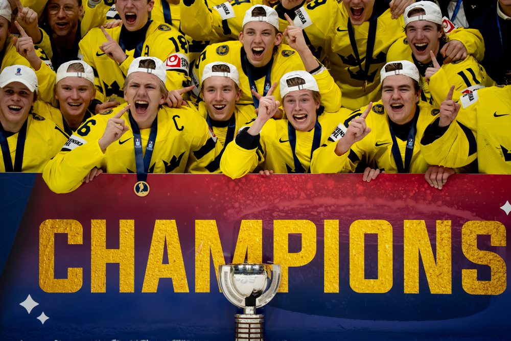 Švédi zdolali Čechov 4:2 a sú majstri sveta