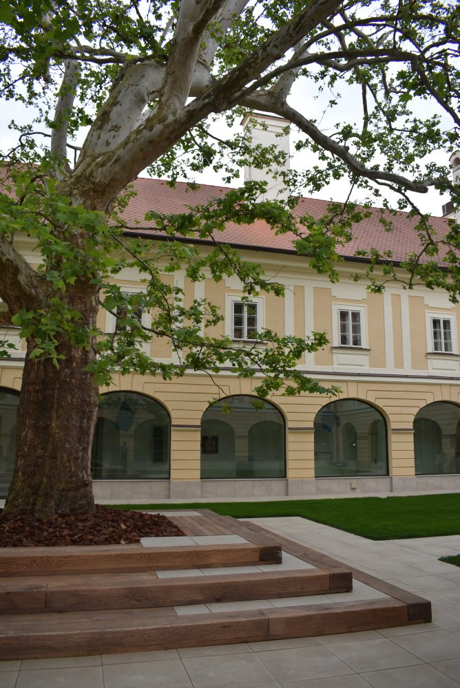 V Žiari nad Hronom ukončili rozsiahlu obnovu biskupského kaštieľa
