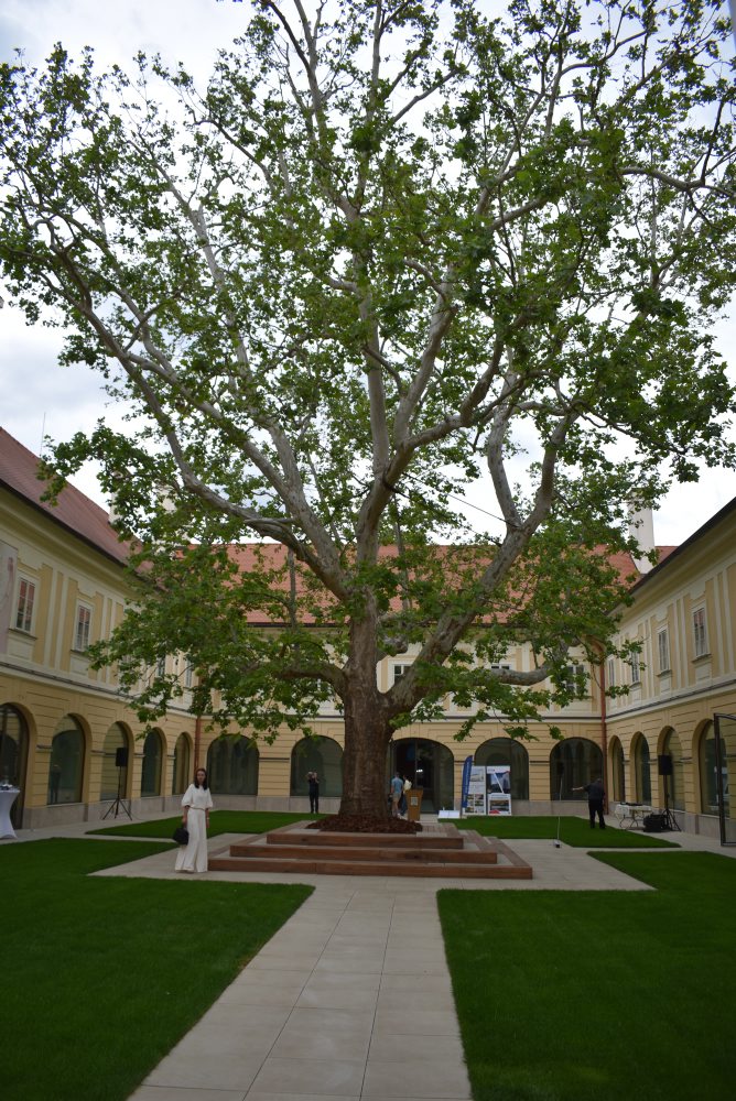 V Žiari nad Hronom ukončili rozsiahlu obnovu biskupského kaštieľa