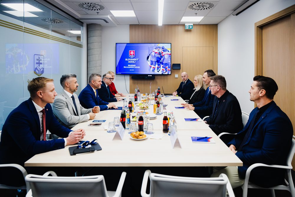 Prezident SR Peter Pellegrini návštívil sídlo SZĽH