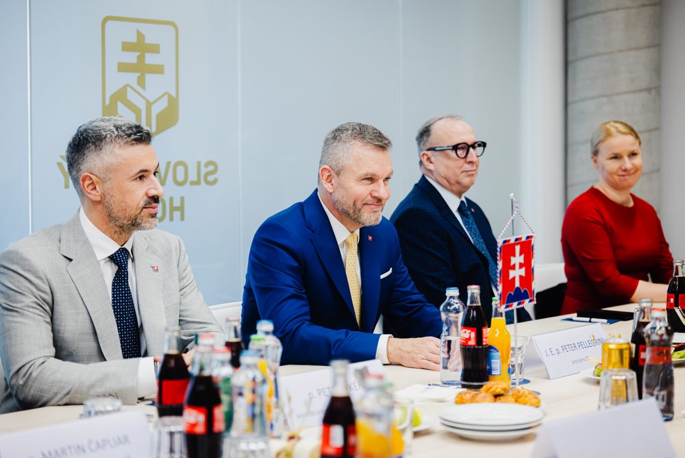 Prezident SR Peter Pellegrini návštívil sídlo SZĽH