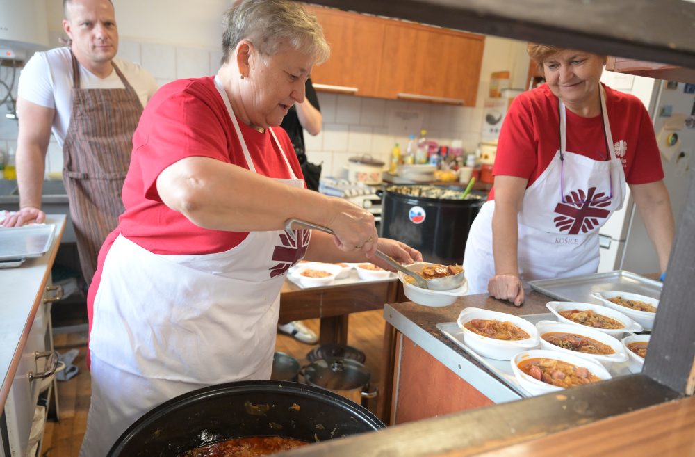 Vianočné stretnutie ľudí bez vlastného domova v Košiciach