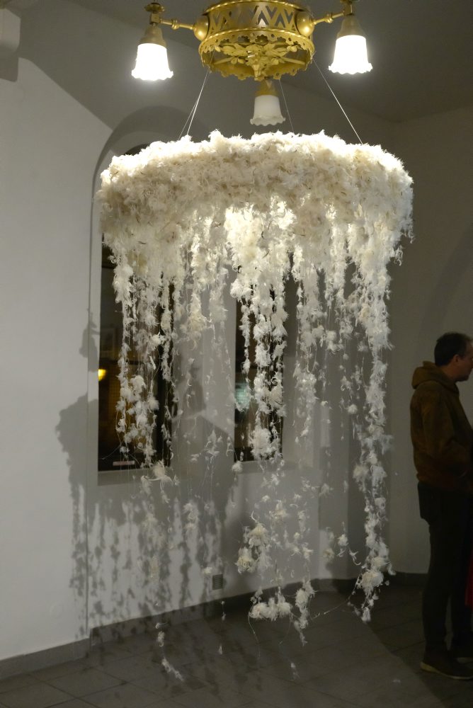 Výstava ŠEPOTY v nitrianskej synagóge 