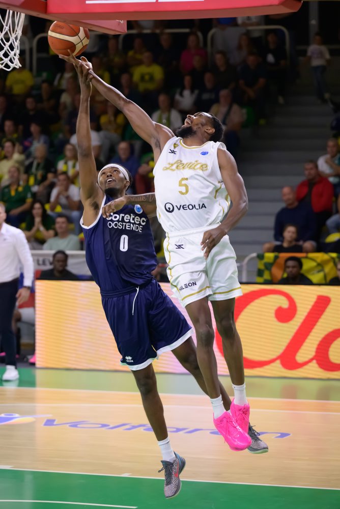 Európsky pohár FIBA v basketbale mužov: Patrioti Levice - Coretec Oostende
