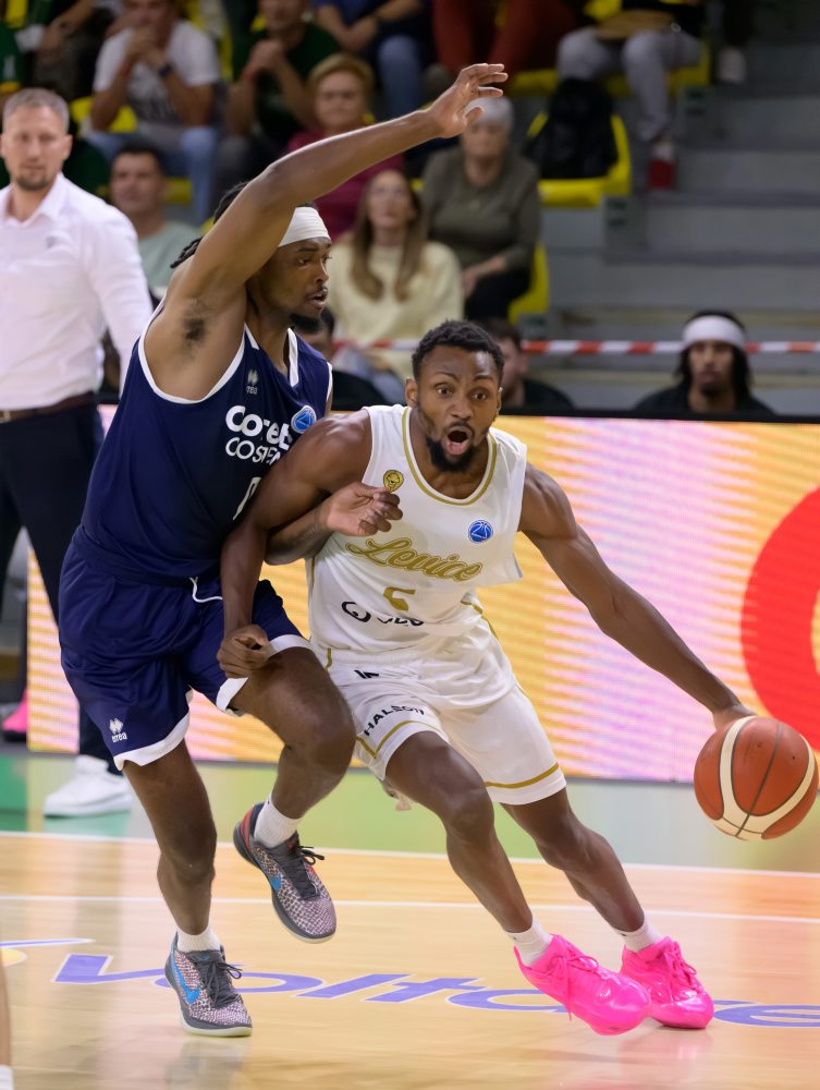 Európsky pohár FIBA v basketbale mužov: Patrioti Levice - Coretec Oostende