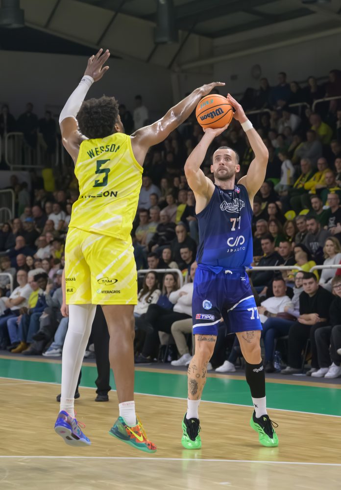 Patrioti Levice - Nitra Blue Wings