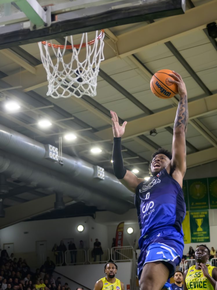 Patrioti Levice - Nitra Blue Wings