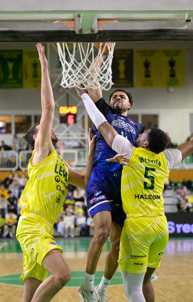 Patrioti Levice - Nitra Blue Wings