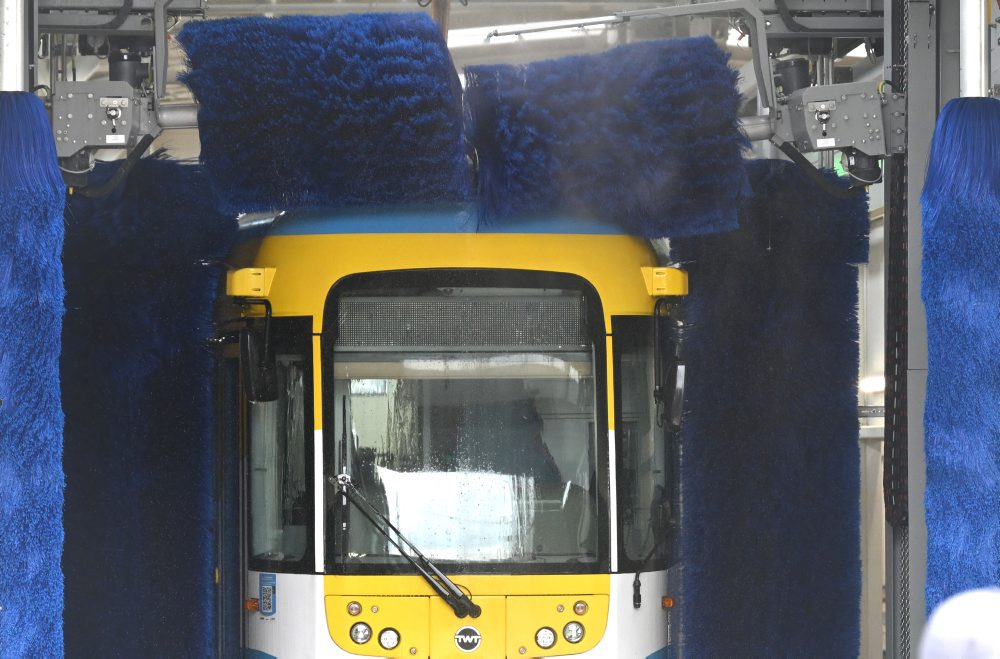 Otvorenie nového električkového depa v Košiciach