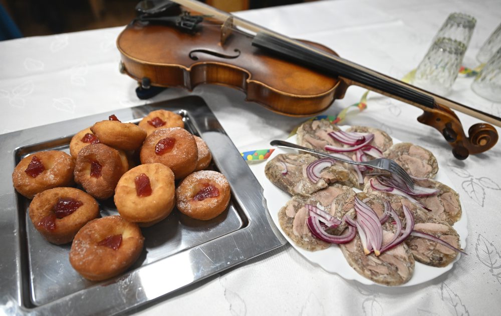 Atmosféra slávenia fašiangov vo Veľkom Folkmari