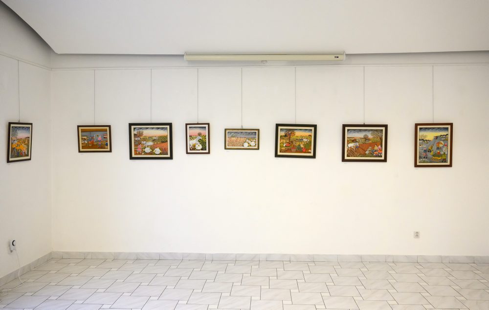 Výstava Detská radosť na snehu od Anny Kotvašovej v Topoľčanoch 