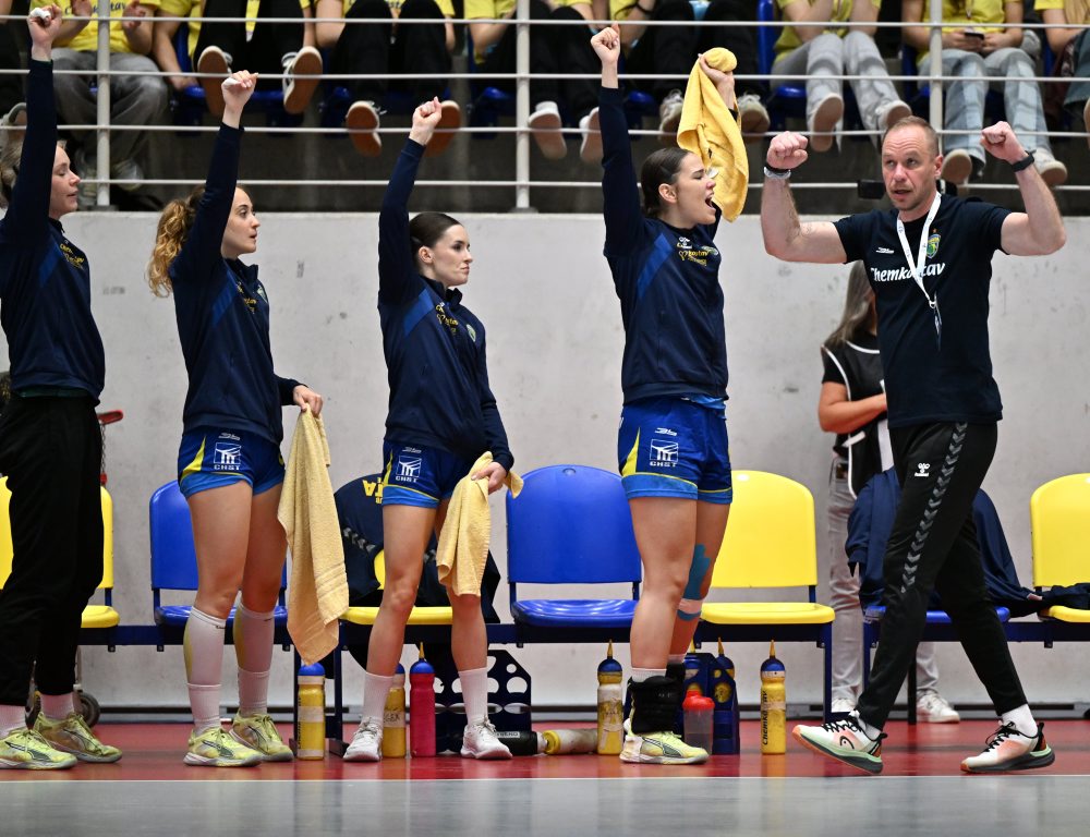 EHF MŠK Iuventa Michalovce -  CB Atletico Guerdes 