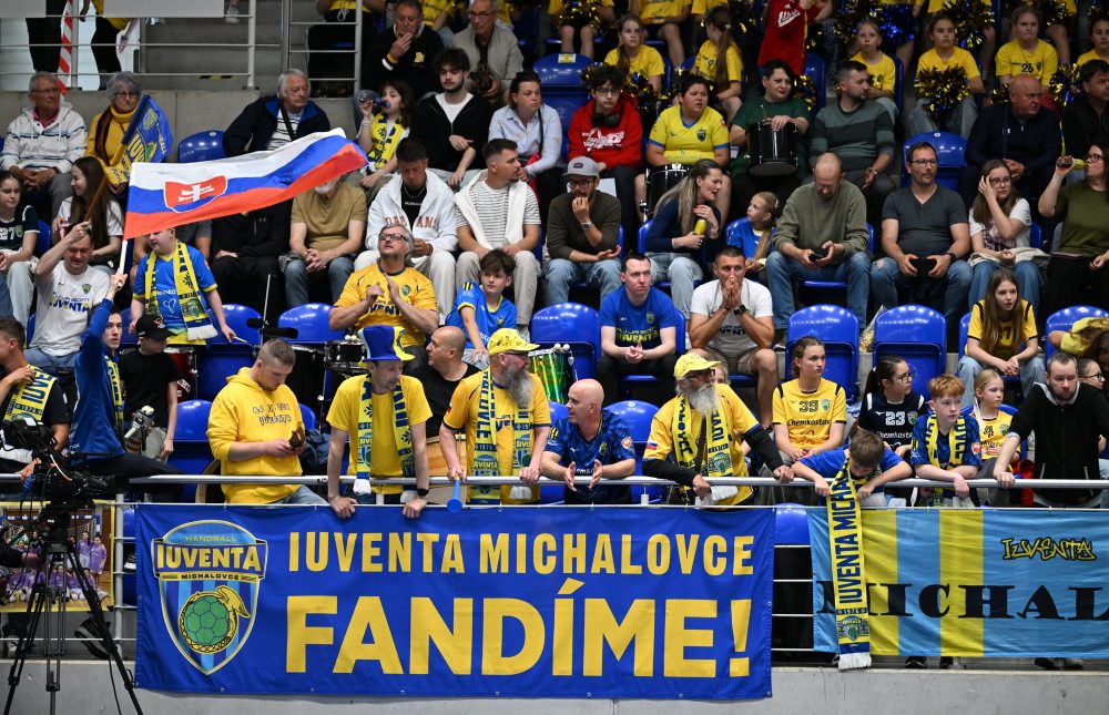 EHF MŠK Iuventa Michalovce -  CB Atletico Guerdes 