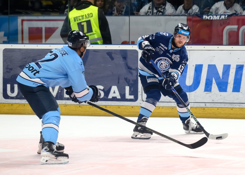 HK Nitra - HC Slovan Bratislava