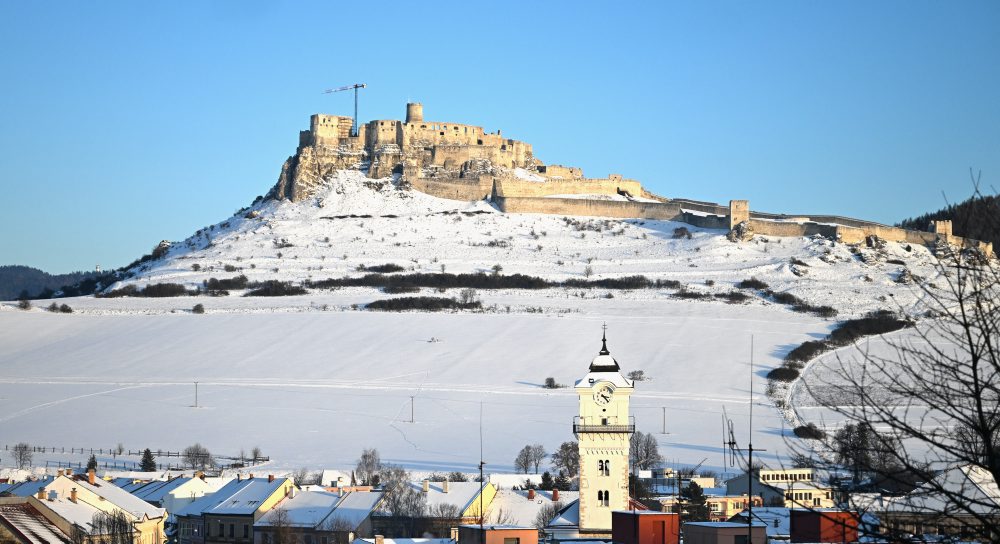 Spišský hrad zo Spišského Podhradia 