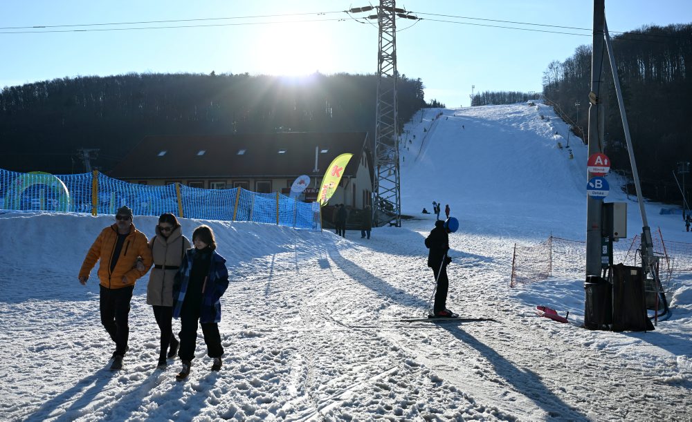 Jarná lyžovačka na Jahodnej pri Košiciach 
