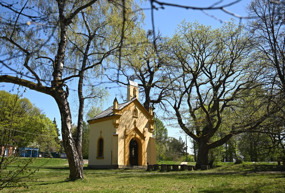 Kaplnka Nanebovzatia Panny Márie v rekreačnej oblasti Horný Bankov