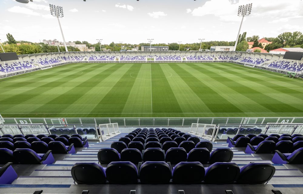 Zrekonštruovaný futbalový štadión klubu KFC Komárno
