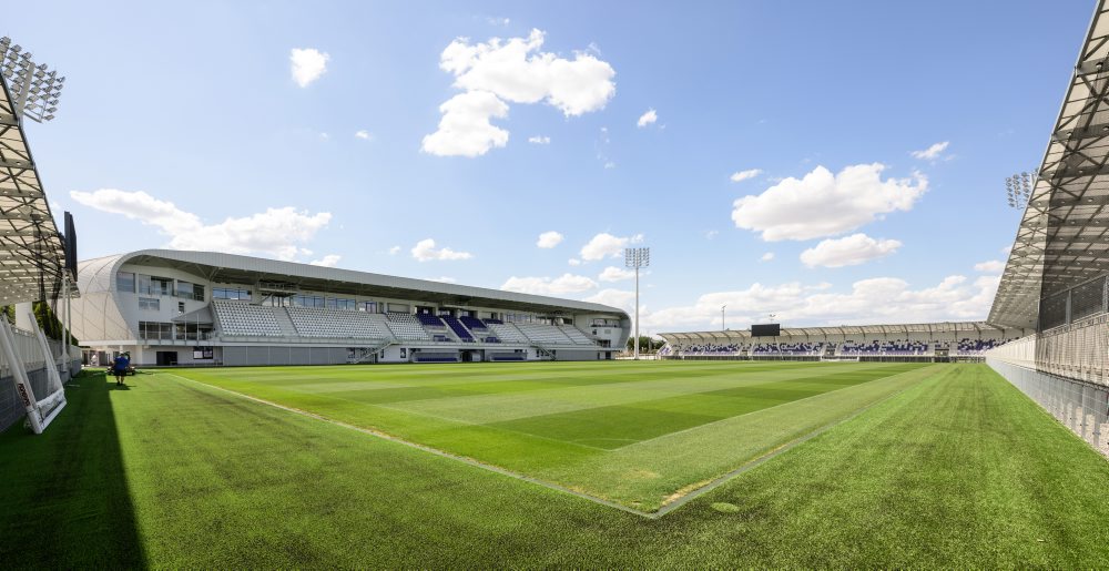 Zrekonštruovaný futbalový štadión klubu KFC Komárno