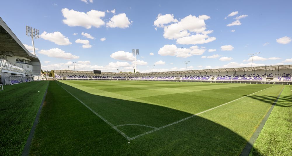 Zrekonštruovaný futbalový štadión klubu KFC Komárno