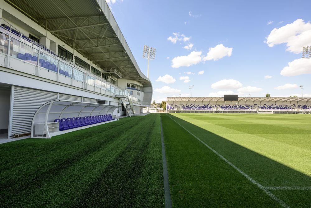 Zrekonštruovaný futbalový štadión klubu KFC Komárno