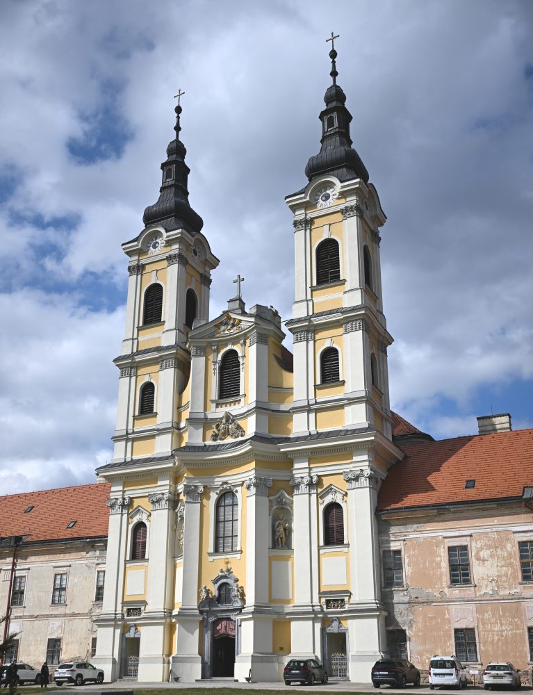 Kláštor premonštrátov v obci Jasov v okrese Košice – okolie